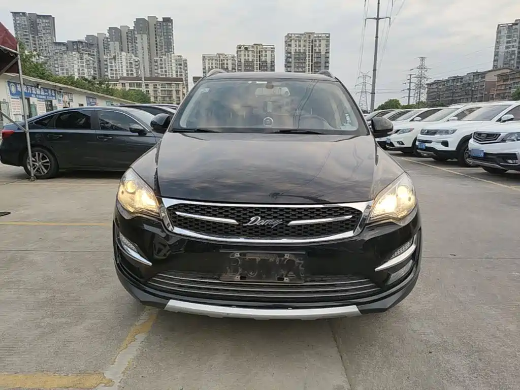 Zotye X5 — фото 3