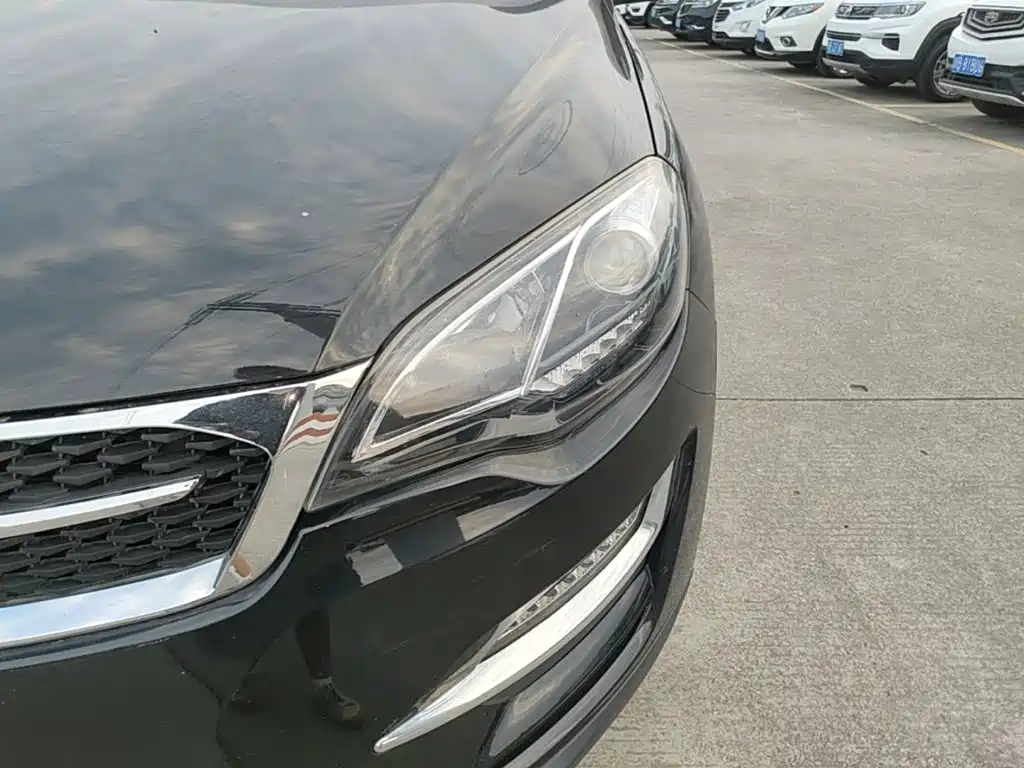 Zotye X5 — фото 24