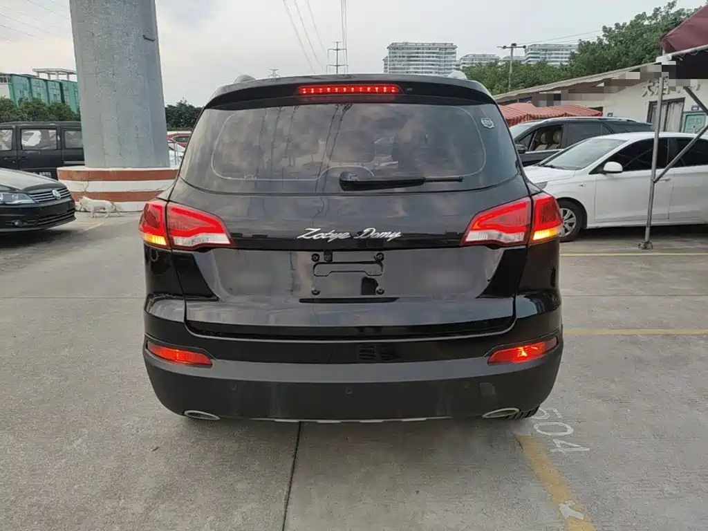 Zotye X5 — фото 6