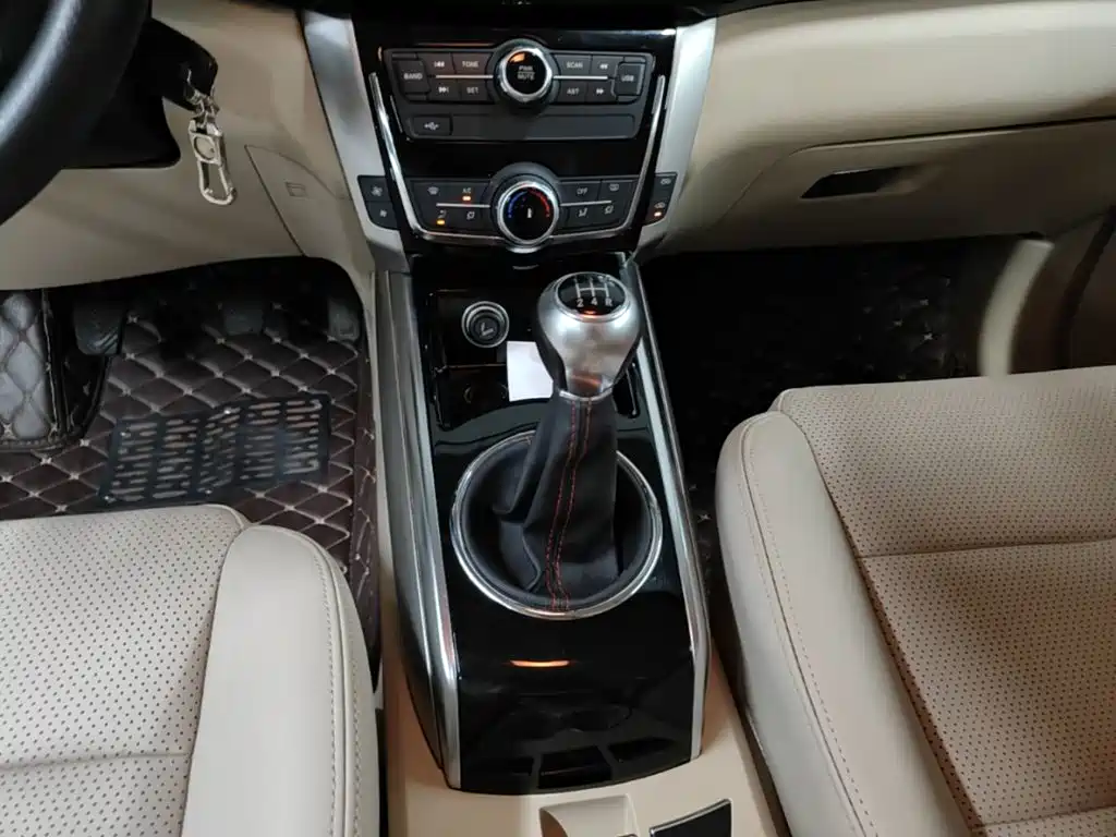 Zotye X5 — фото 14