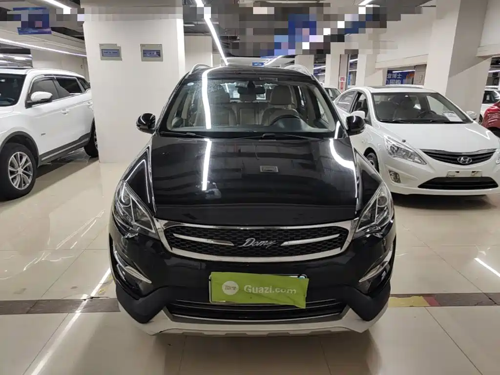 Zotye X5 — фото 3