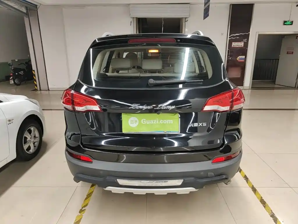 Zotye X5 — фото 6