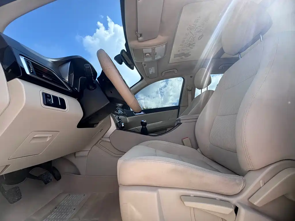 Zotye X5 — фото 4