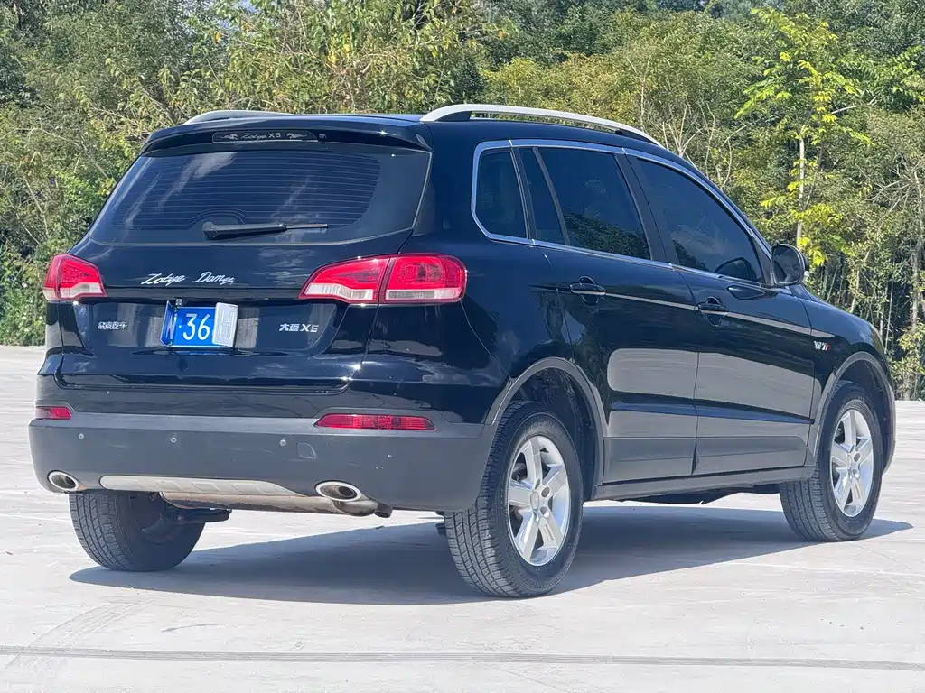 Zotye X5 — фото 9