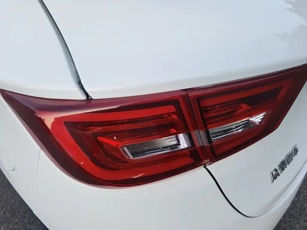 Zotye Zotye T300 — фото 9