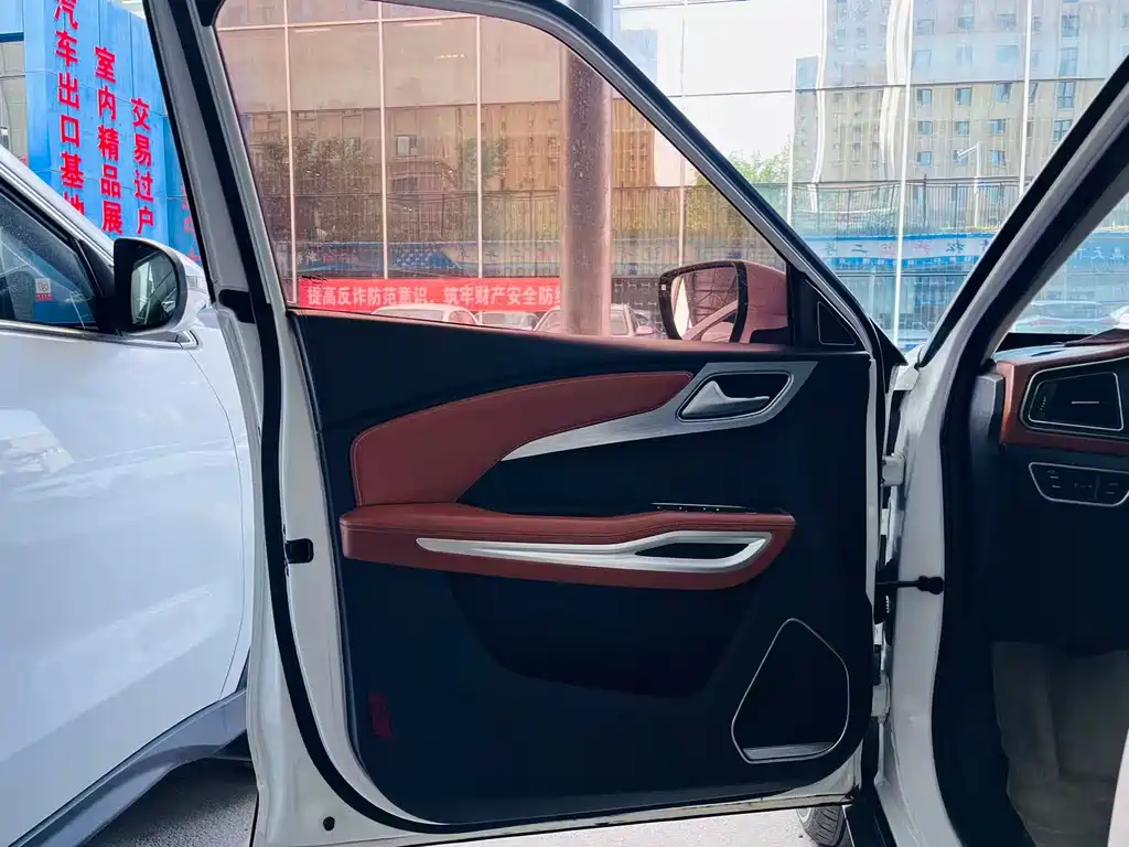 Zotye Zotye T300 — фото 15