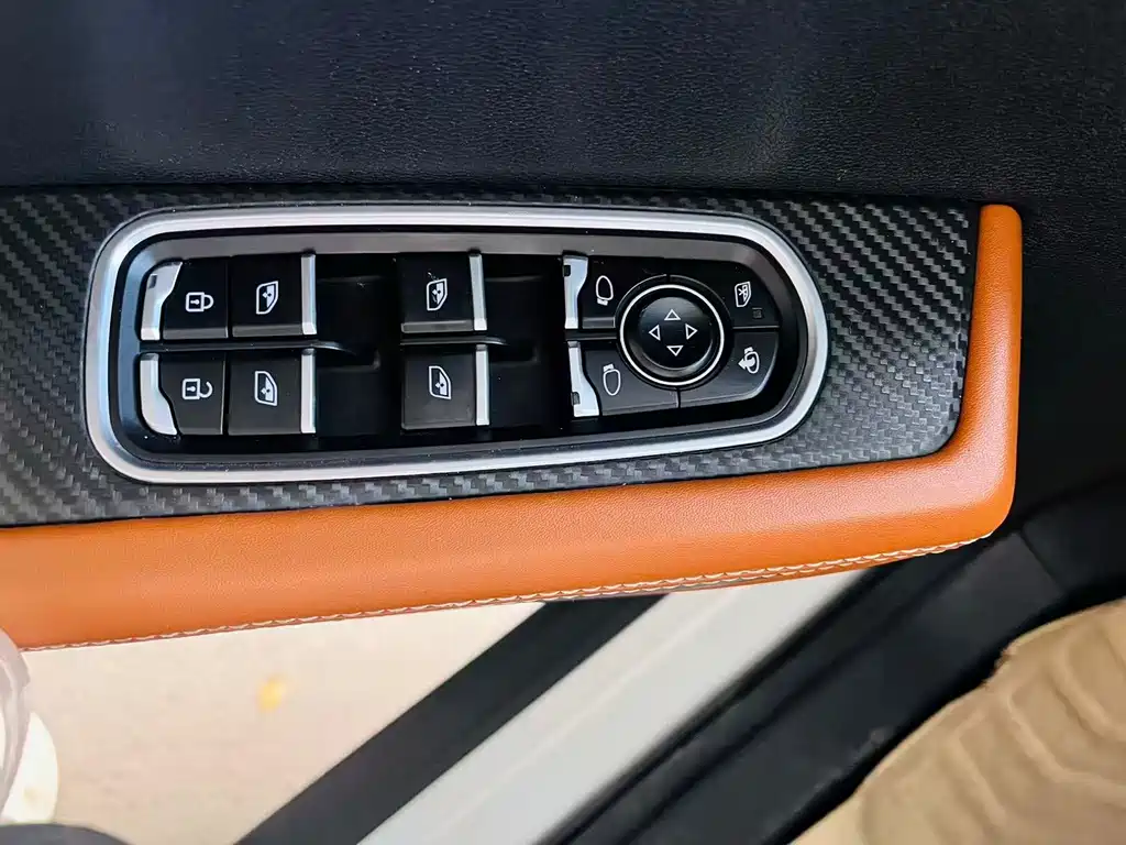 Zotye Zotye T300 — фото 10