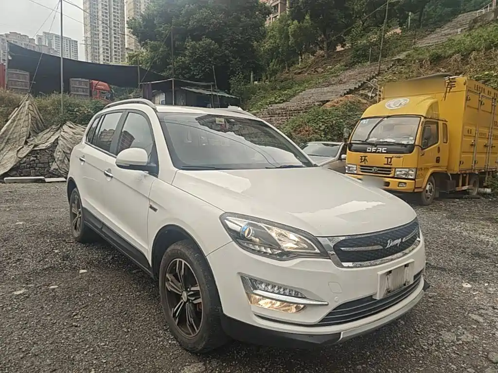 Zotye X5 — фото 4