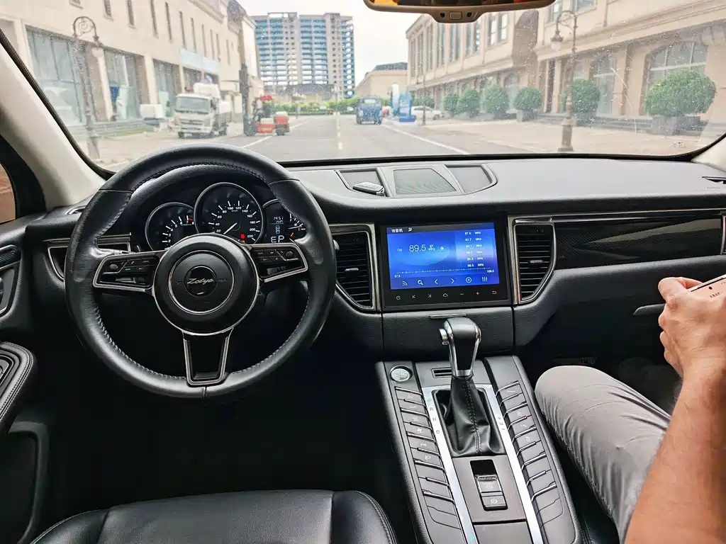 Zotye Zotye SR9 — фото 11