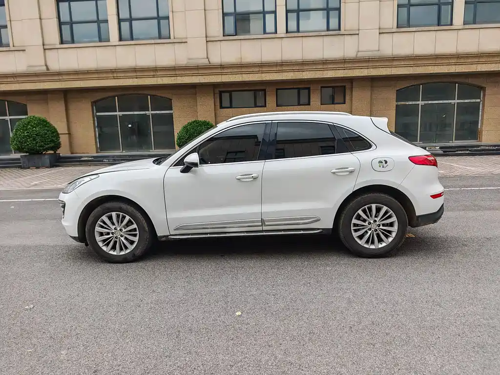 Zotye Zotye SR9 — фото 5