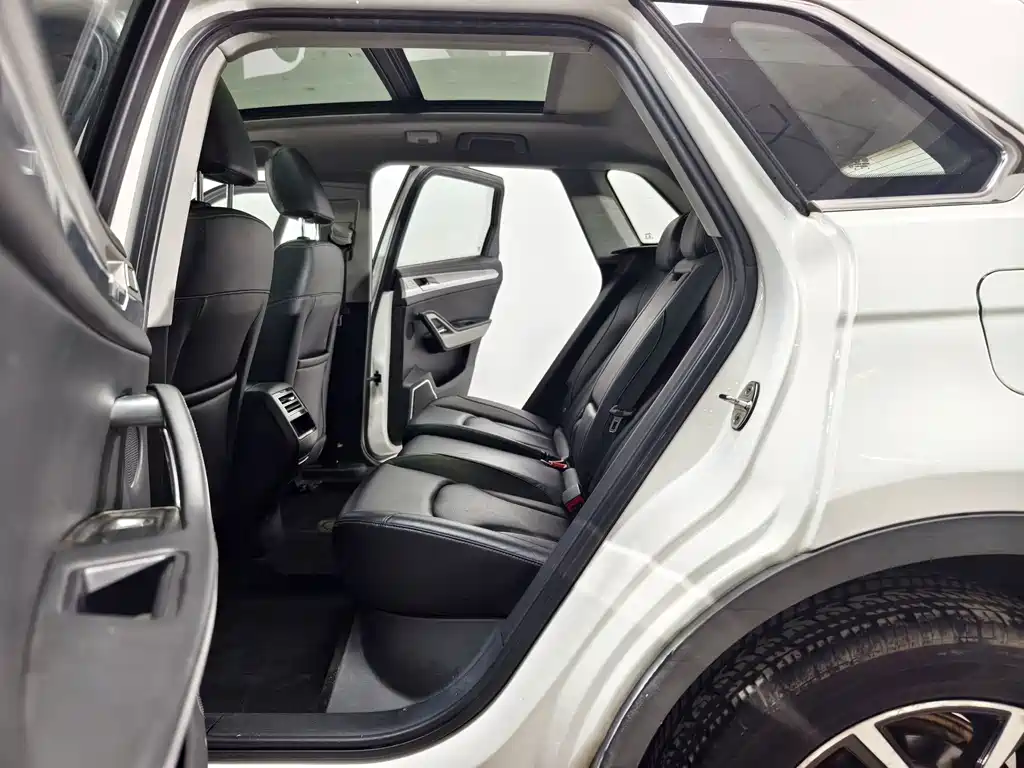 Zotye X7 — фото 13