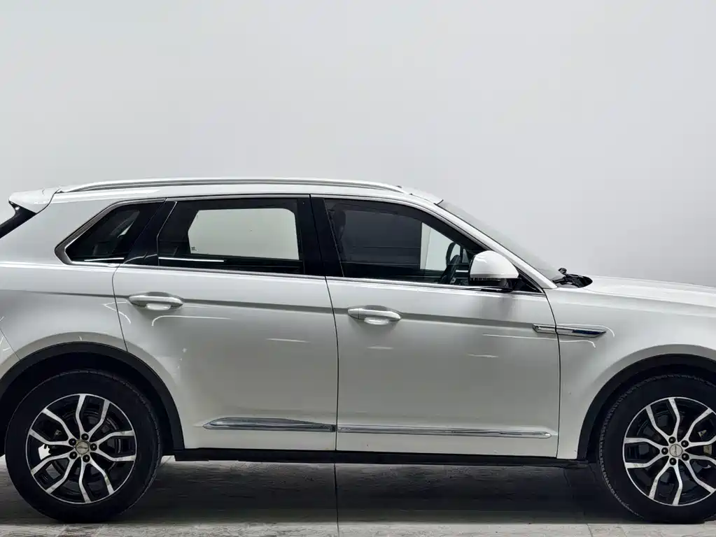 Zotye X7 — фото 8