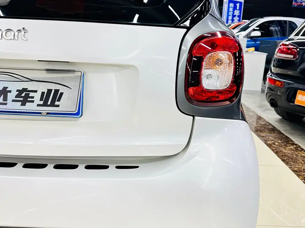 smart Smart Fortwo — фото 11
