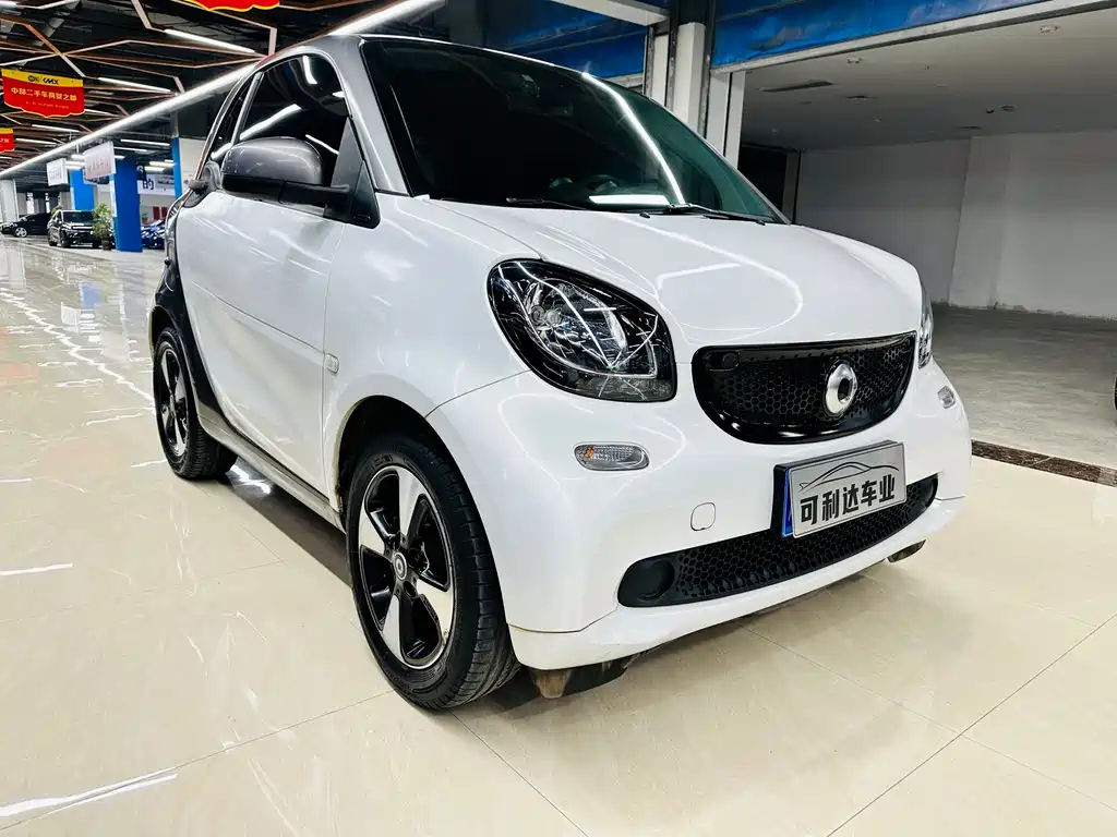 smart Smart Fortwo — фото 4