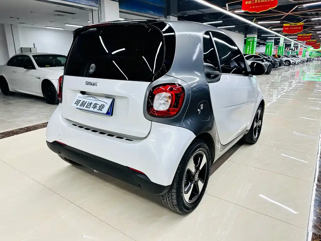 smart Smart Fortwo — фото 5