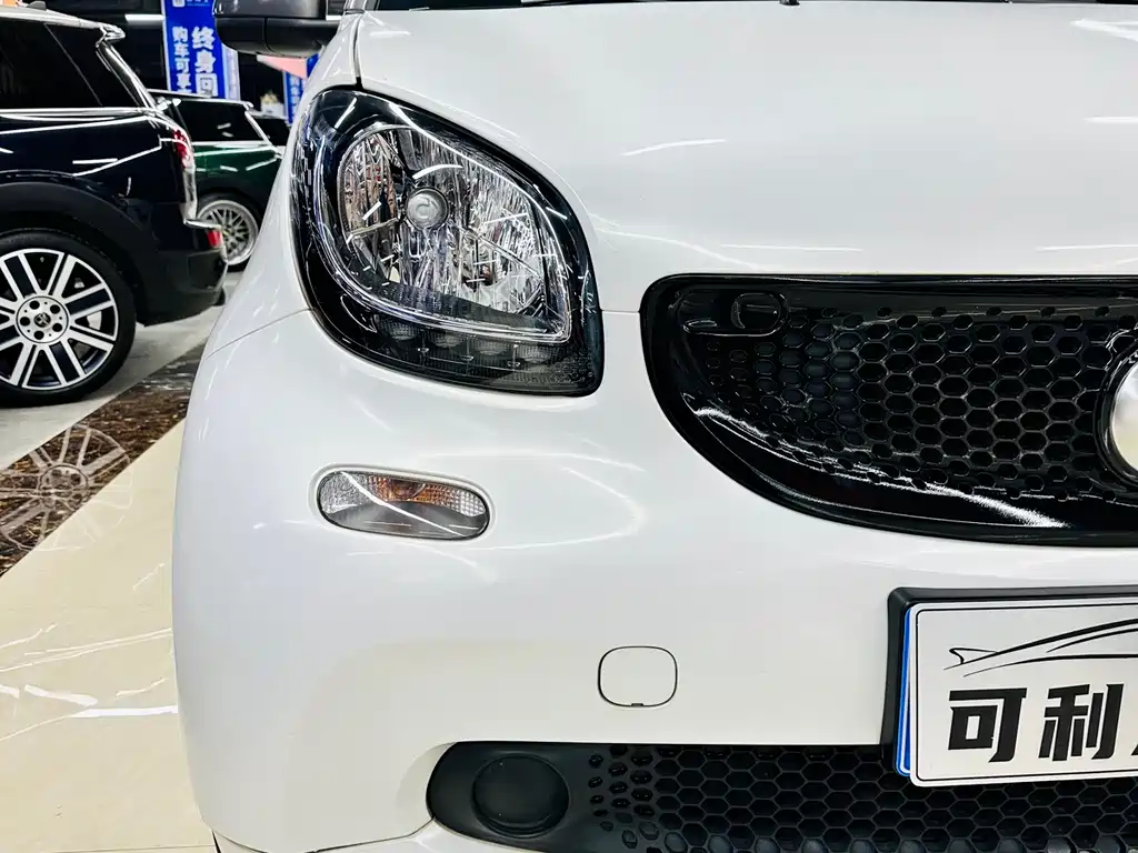 smart Smart Fortwo — фото 9