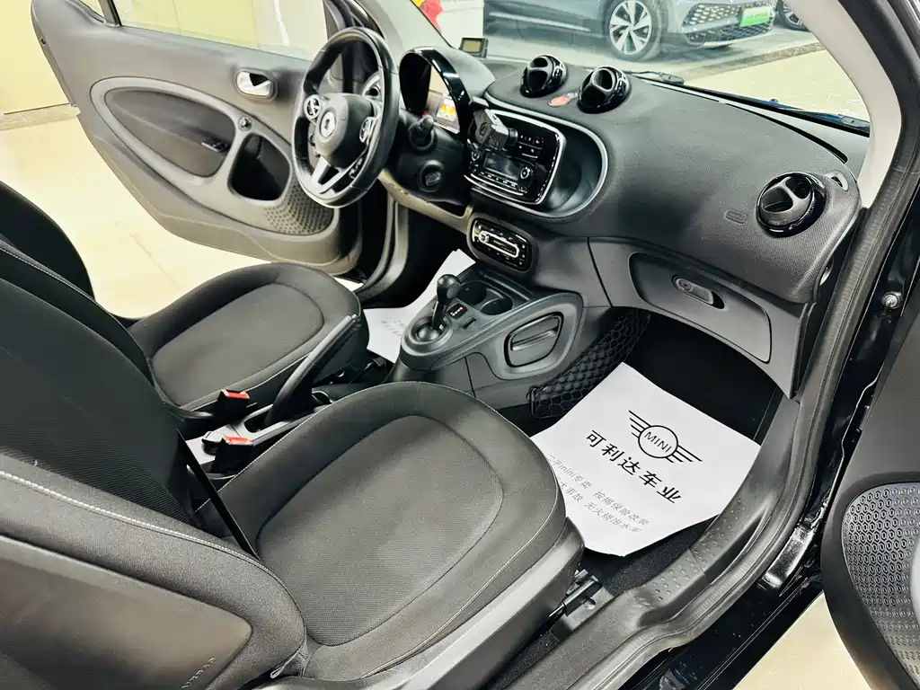 smart Smart Fortwo — фото 15