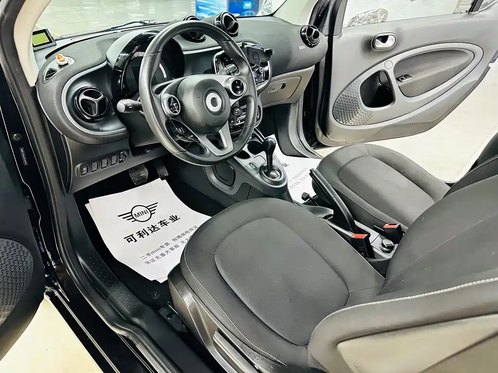 smart Smart Fortwo — фото 20