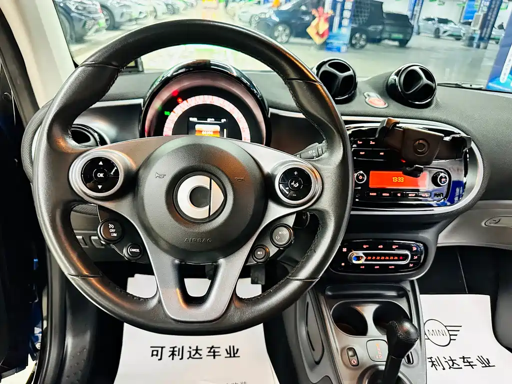 smart Smart Fortwo — фото 35