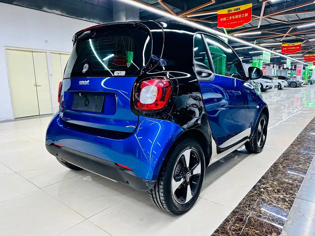 smart Smart Fortwo — фото 5