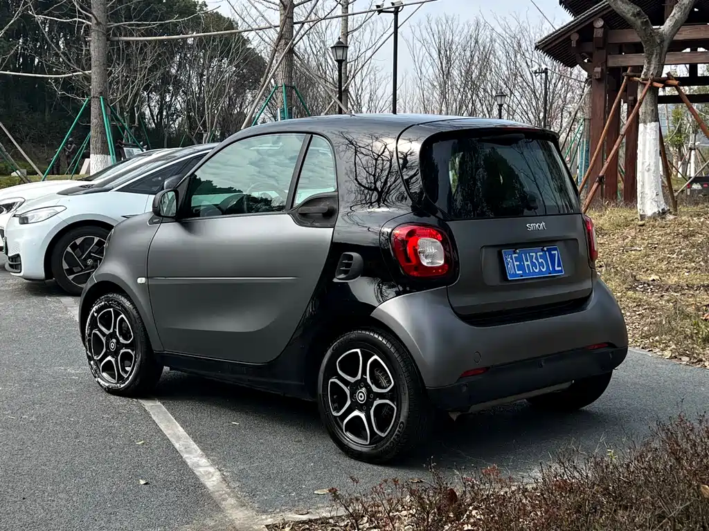 smart Smart Fortwo — фото 4