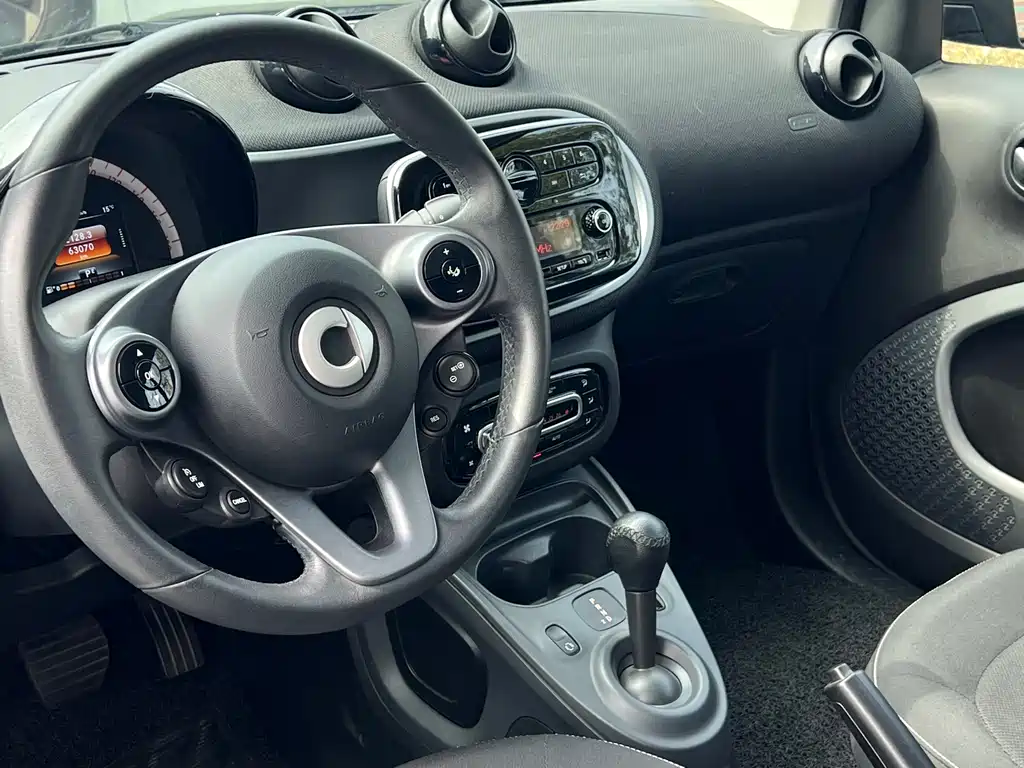 smart Smart Fortwo — фото 8