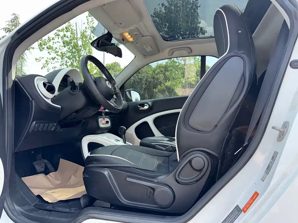 smart Smart Fortwo — фото 7