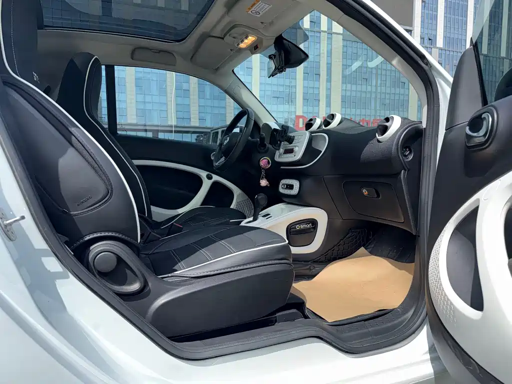smart Smart Fortwo — фото 8