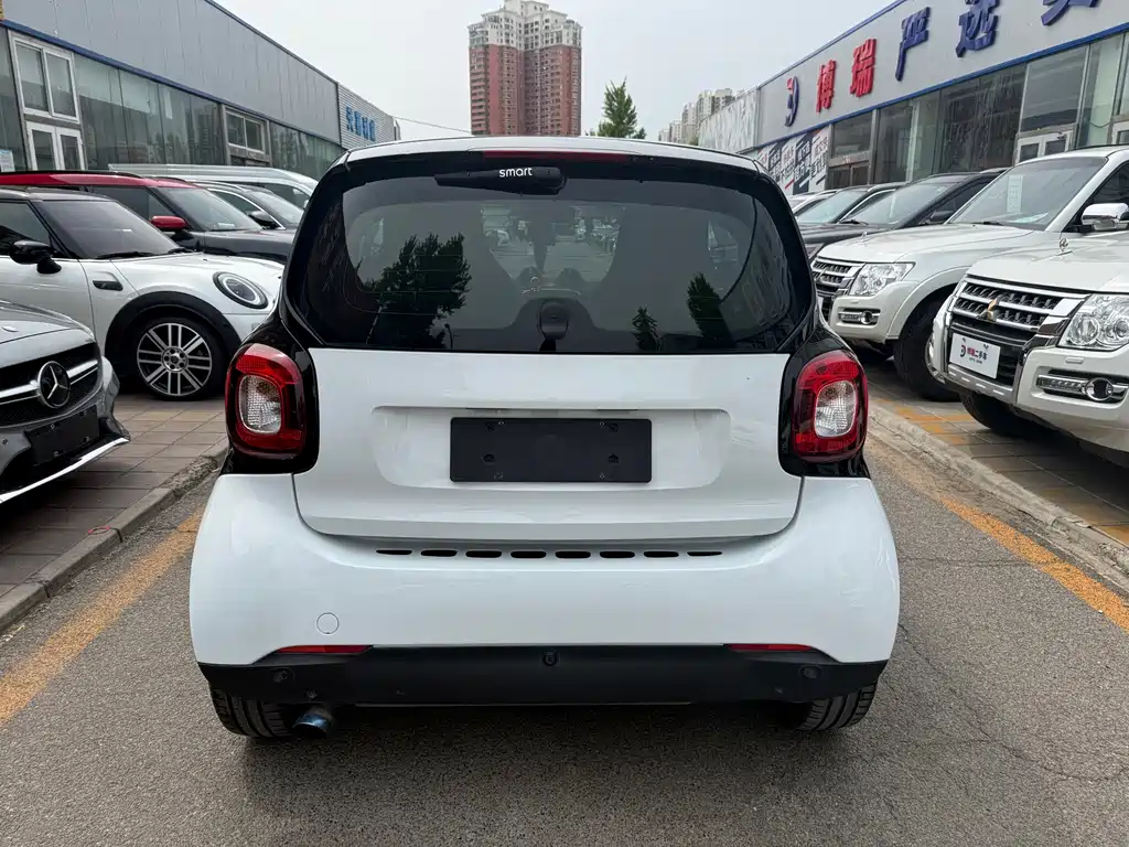 smart Smart Fortwo — фото 5