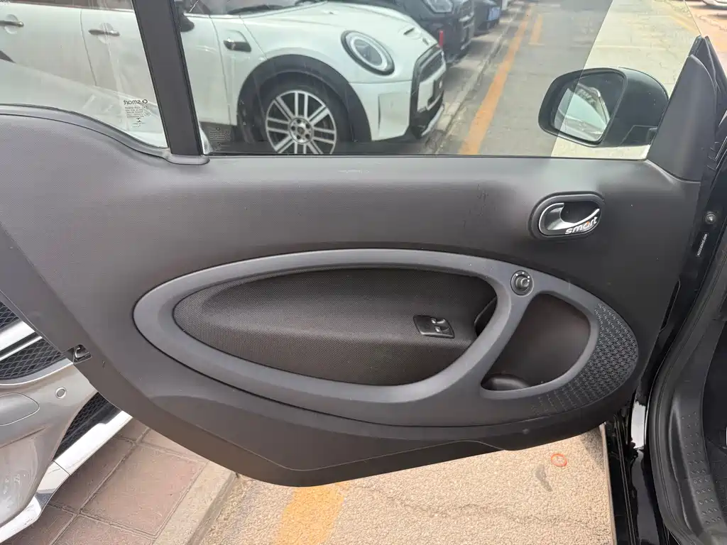 smart Smart Fortwo — фото 9