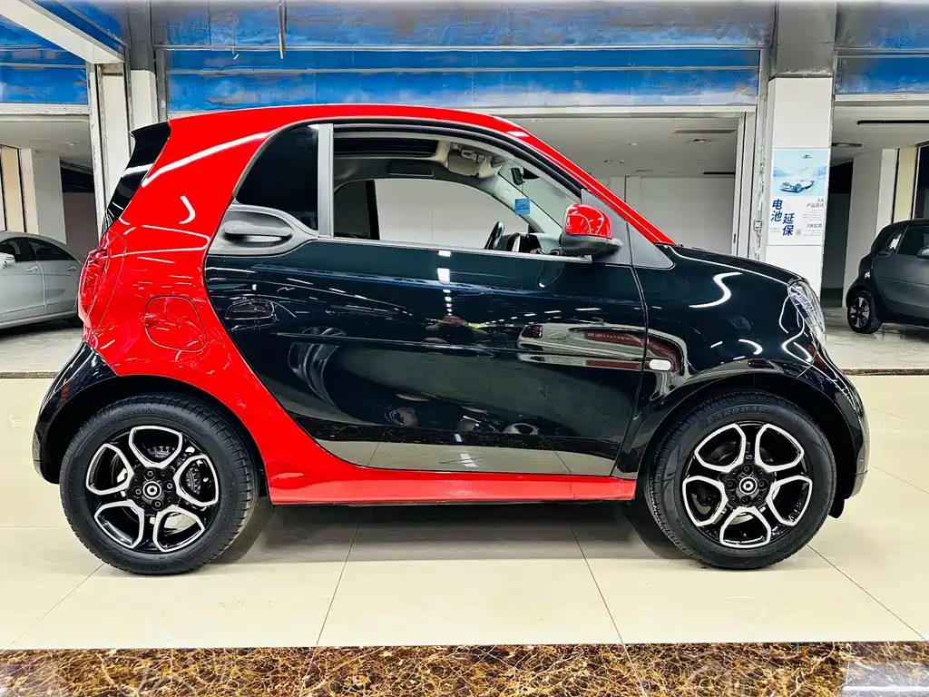 smart Smart Fortwo — фото 5