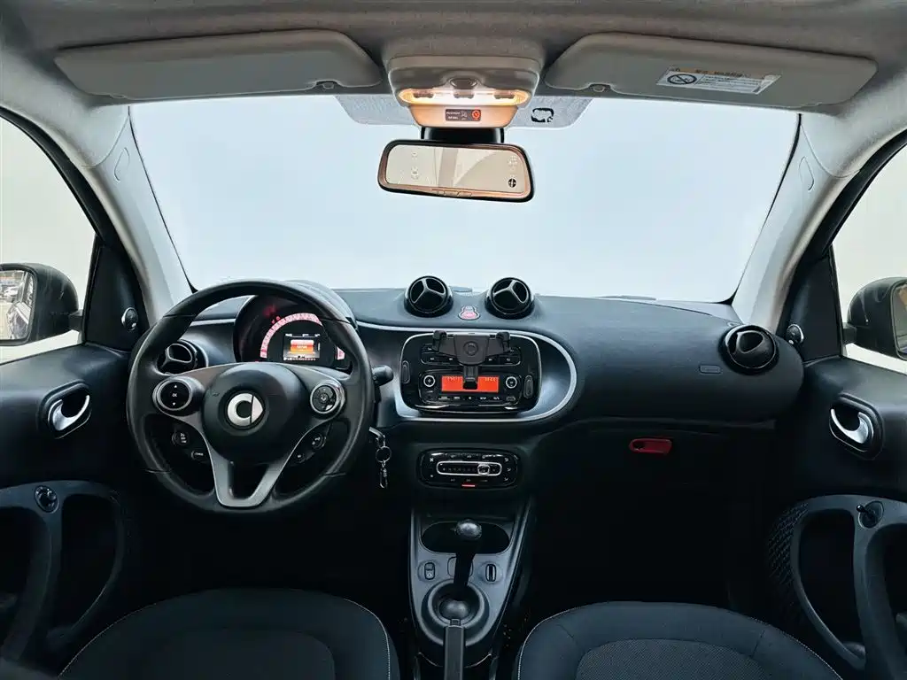 smart Smart Fortwo — фото 14