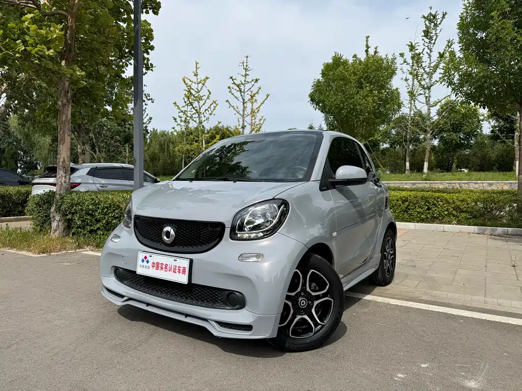 smart Smart Fortwo — фото 5