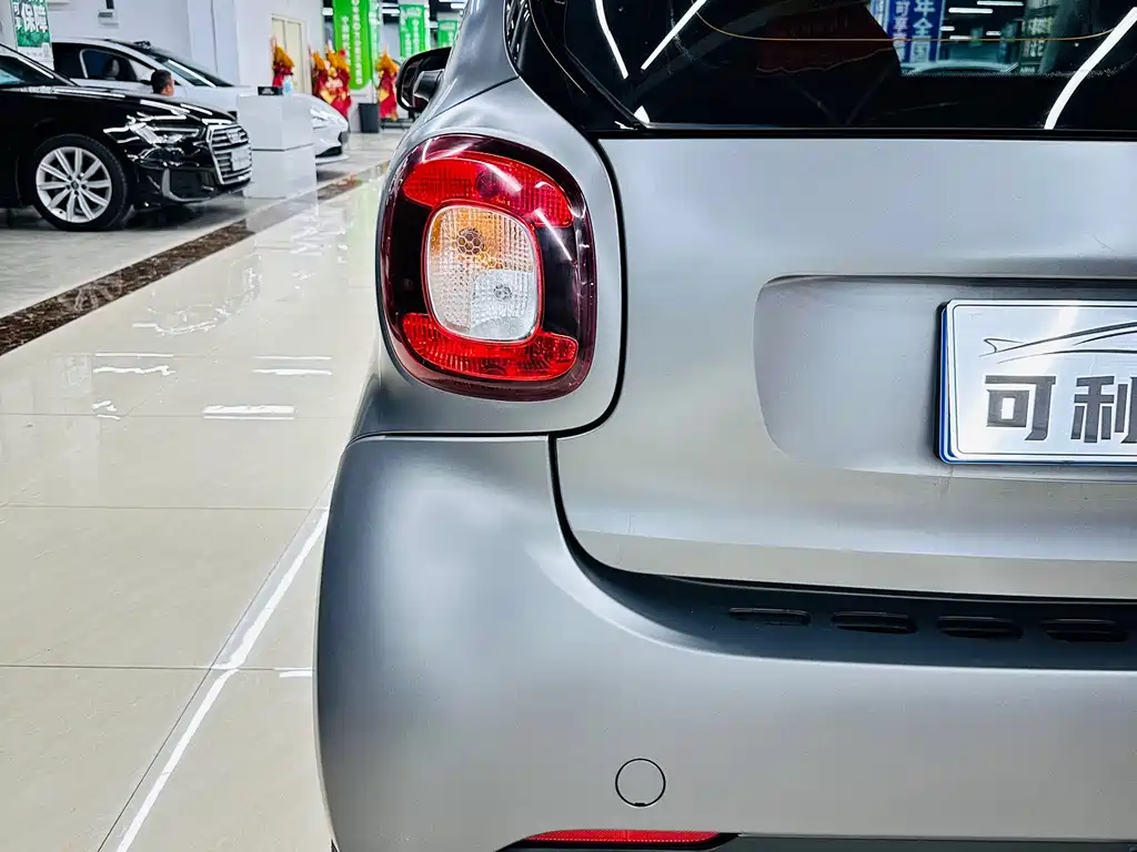smart Smart Fortwo — фото 14