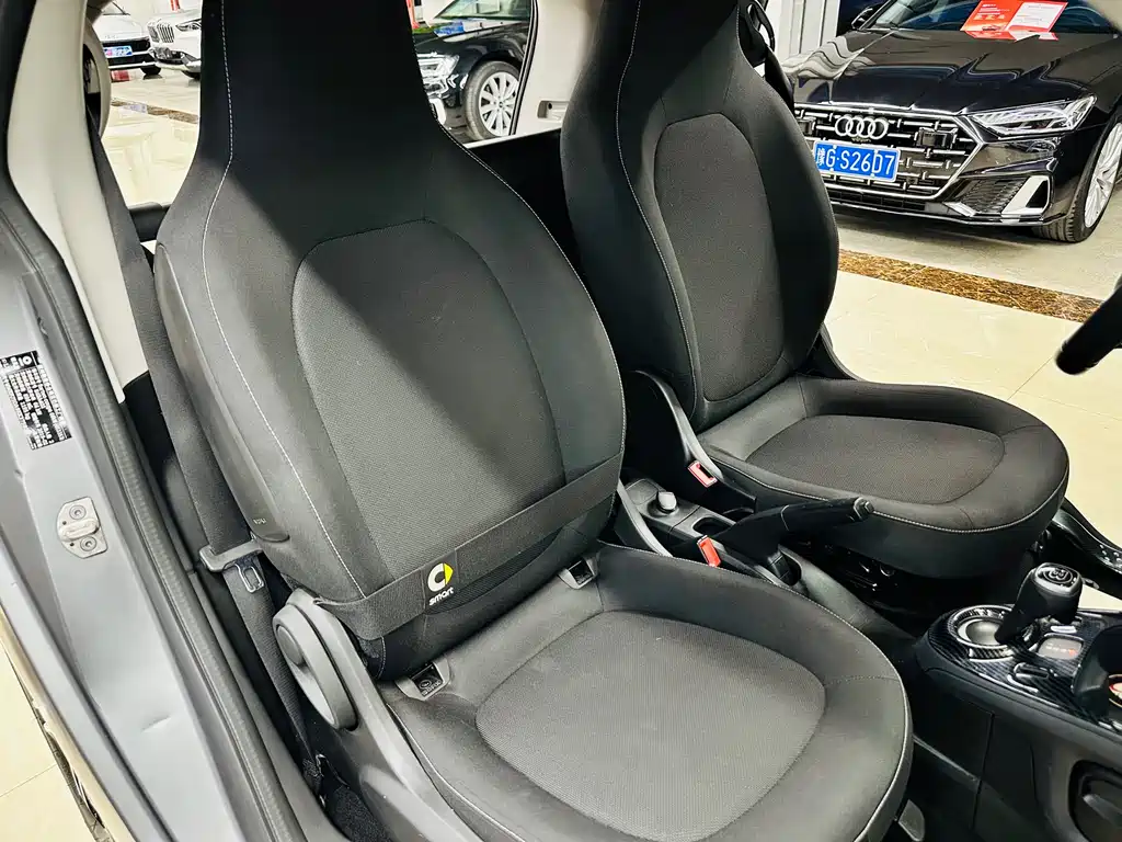 smart Smart Fortwo — фото 17