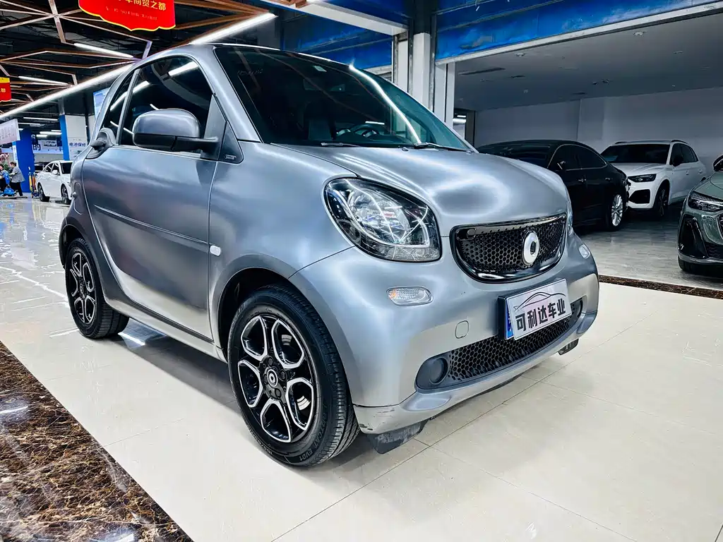 smart Smart Fortwo — фото 4