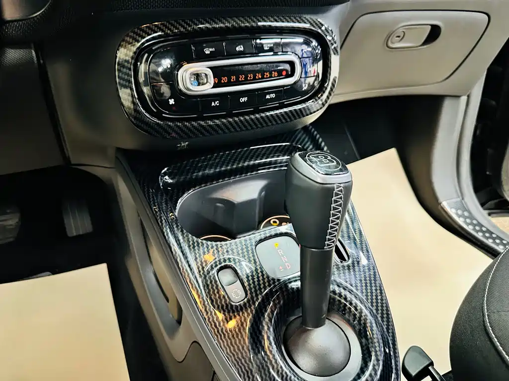 smart Smart Fortwo — фото 35