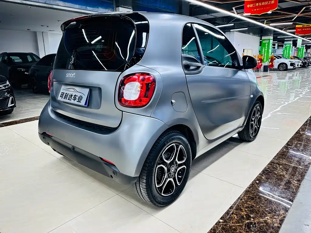 smart Smart Fortwo — фото 6