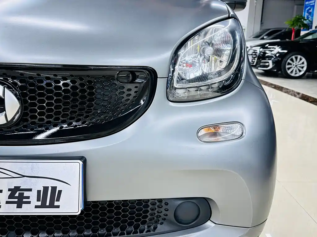 smart Smart Fortwo — фото 10