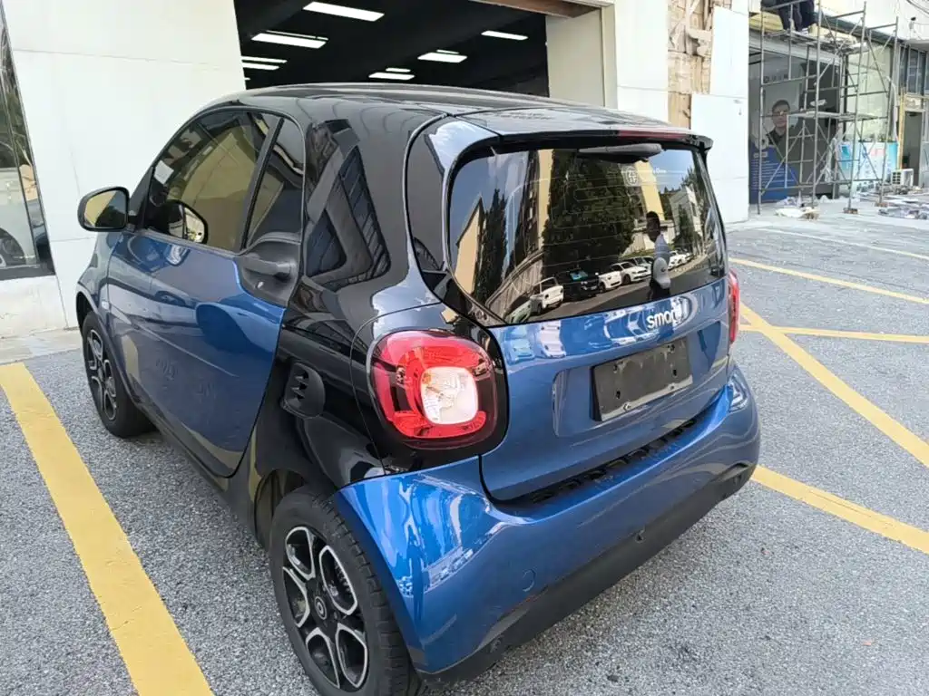 smart Smart Fortwo — фото 5