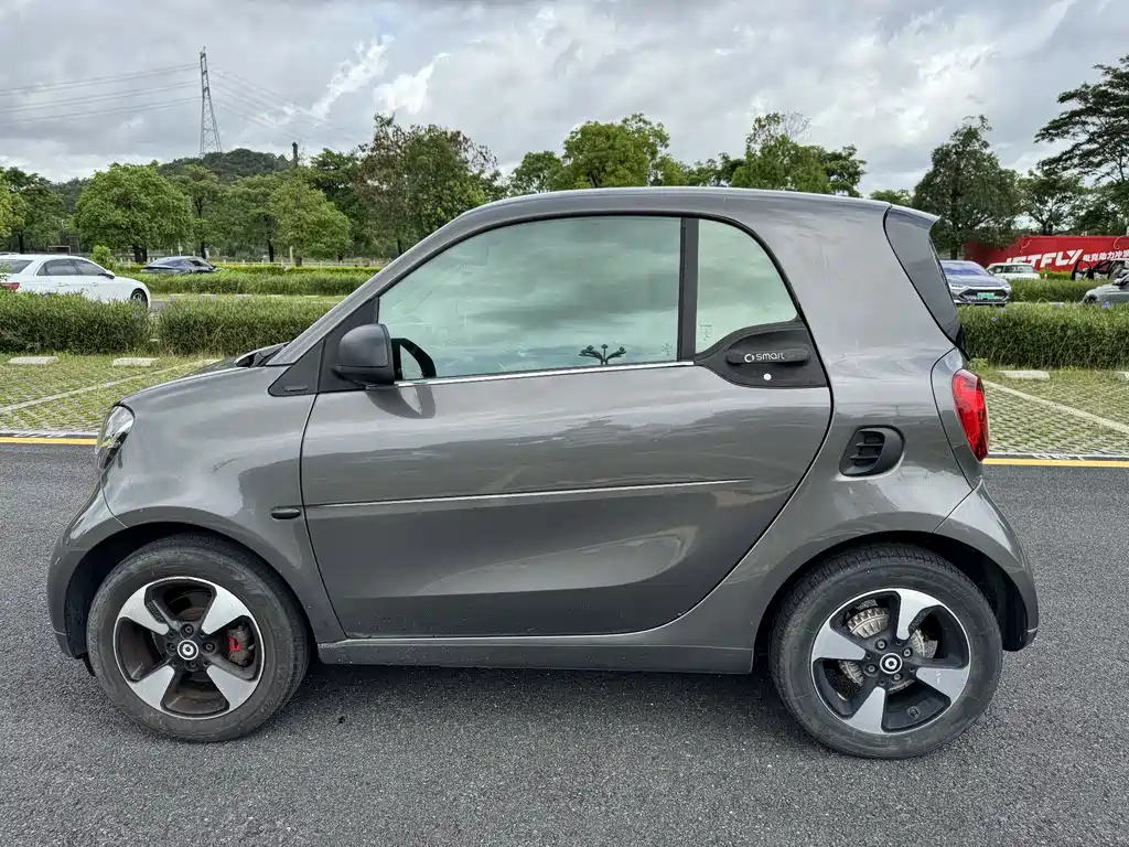 smart Smart Fortwo — фото 3