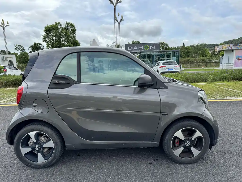 smart Smart Fortwo — фото 6