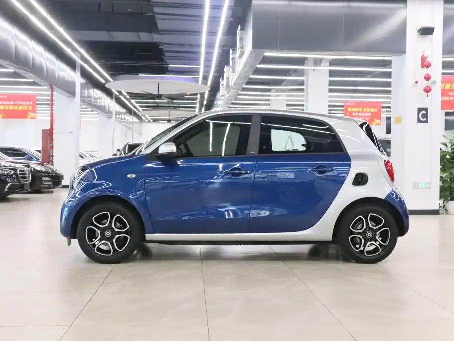 smart Smart Forfour — фото 3