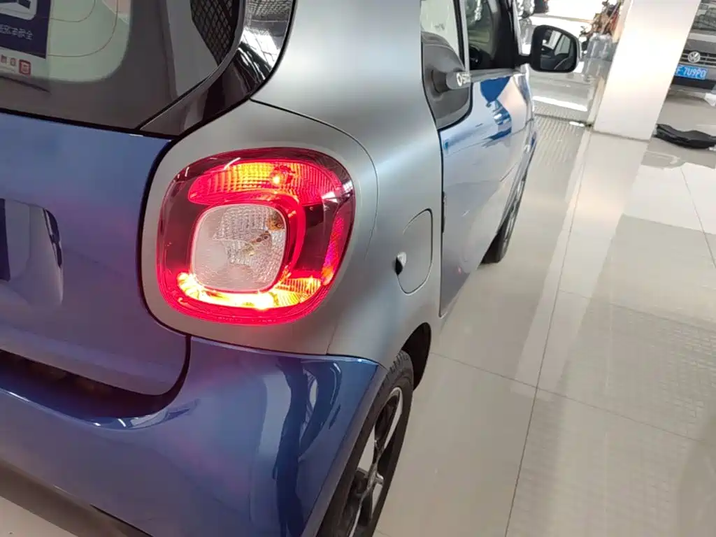 smart Smart Fortwo — фото 8