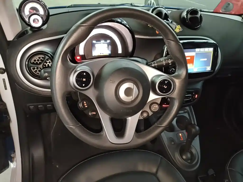 smart Smart Fortwo — фото 11