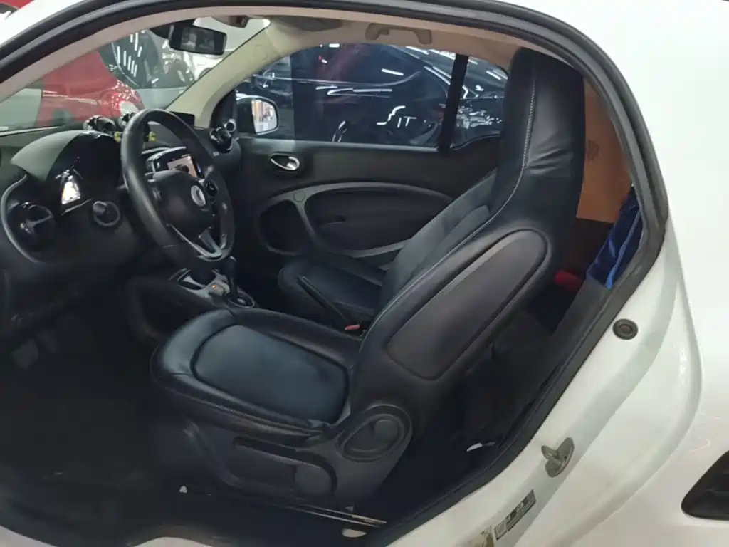 smart Smart Fortwo — фото 17