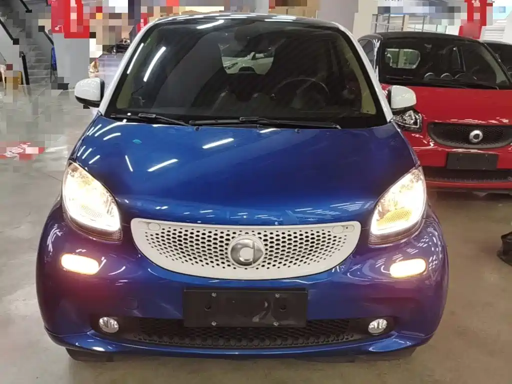 smart Smart Fortwo — фото 3