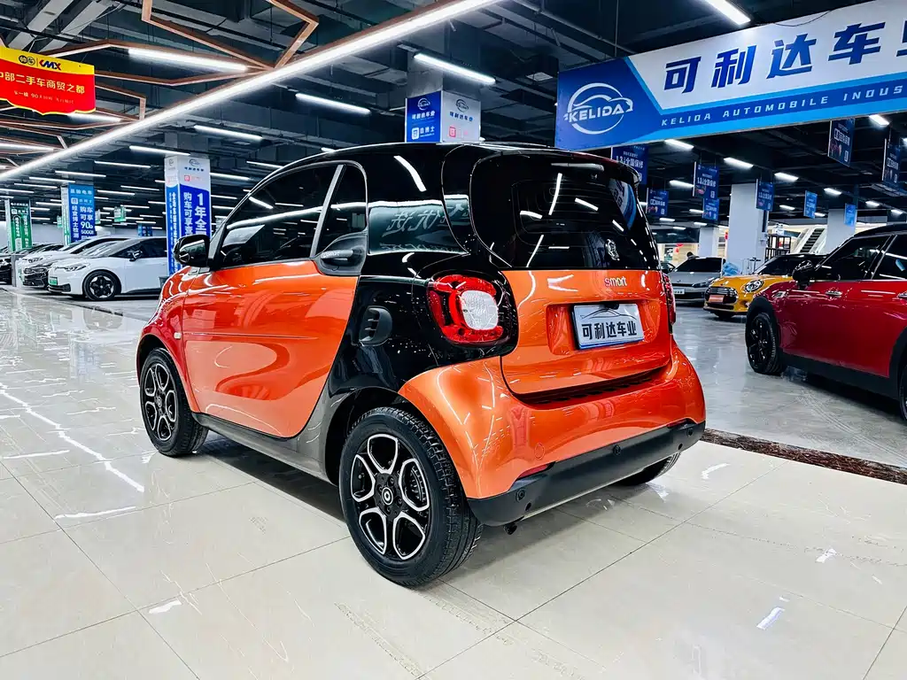 smart Smart Fortwo — фото 3