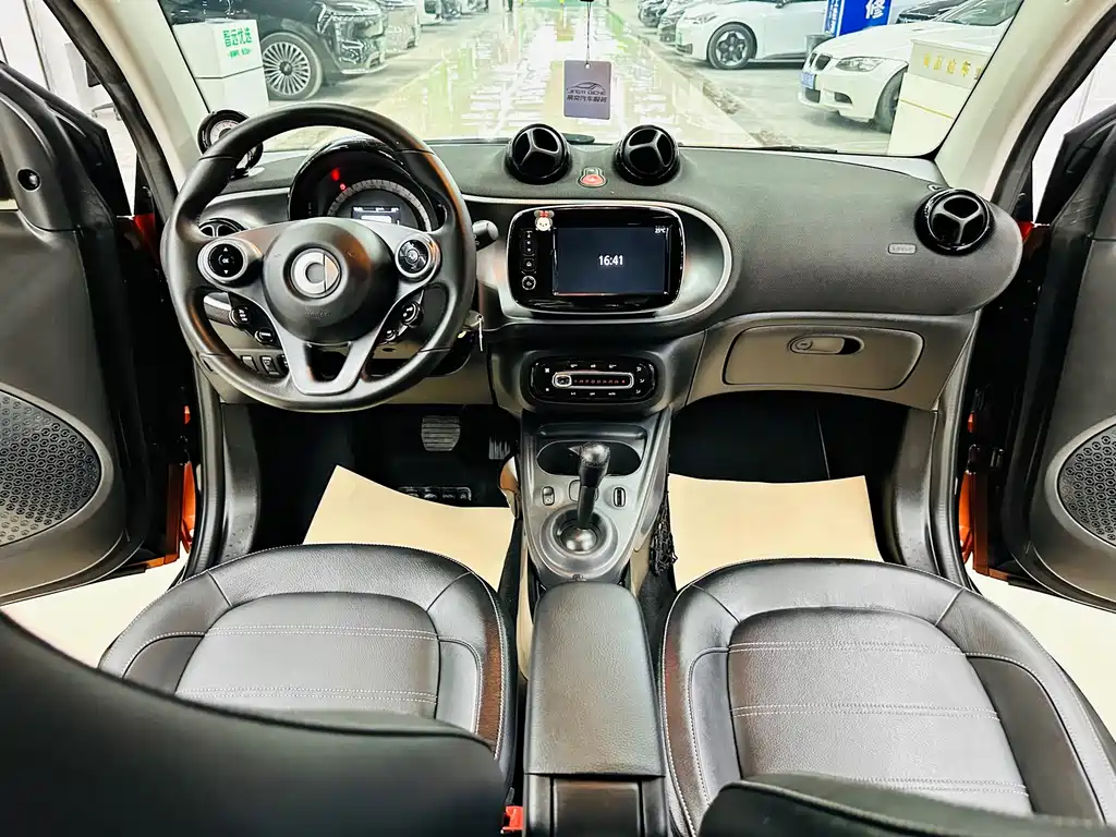 smart Smart Fortwo — фото 40