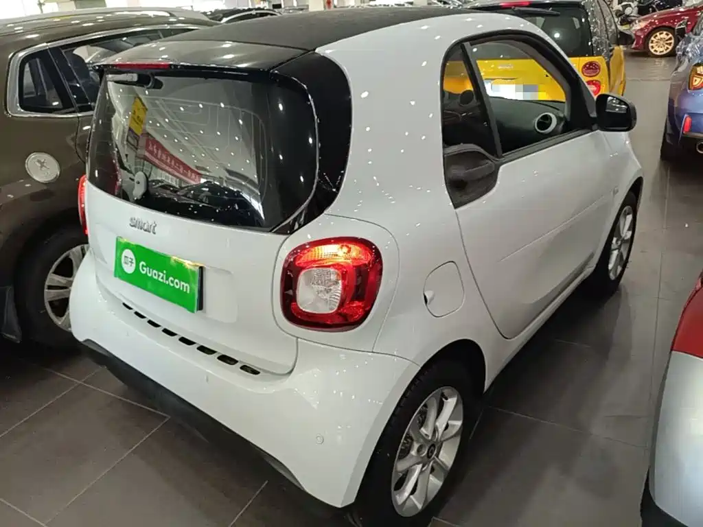 smart Smart Fortwo — фото 7